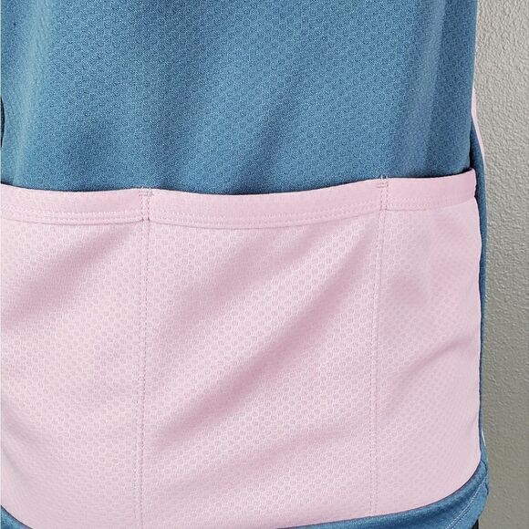 NWT Nike Bubble Gum Pink & Gray Jersey Top - Picture 3 of 7